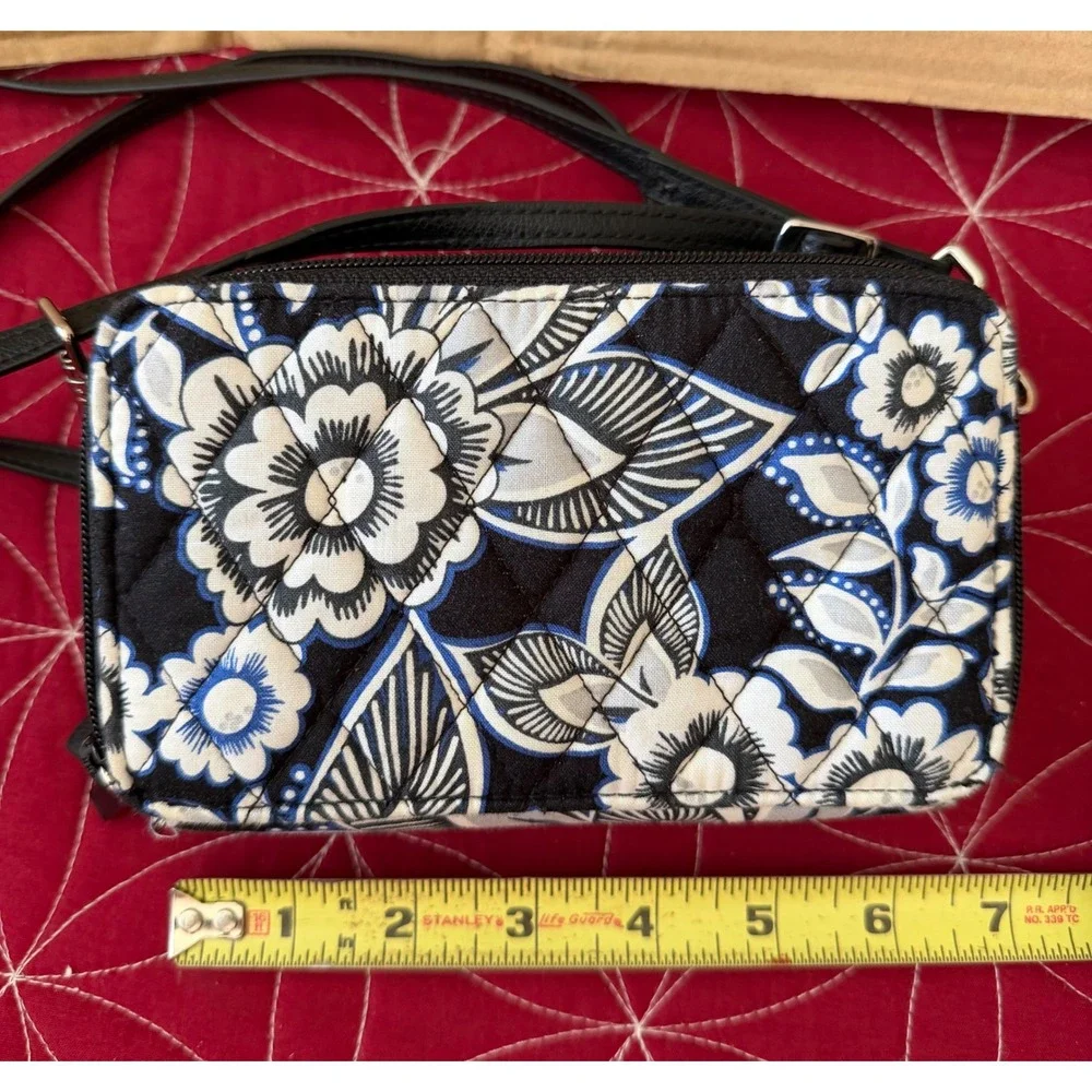 Vera Bradley RFID All In One Crossbody Wallet Bag Blue Black Floral Quilted